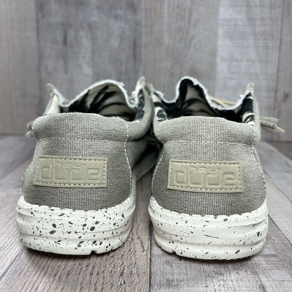 Hey Dude Men's Wally Stretch Slip On Comfort Loafers Casual Shoes Beige Size 8 - Picture 6 of 14